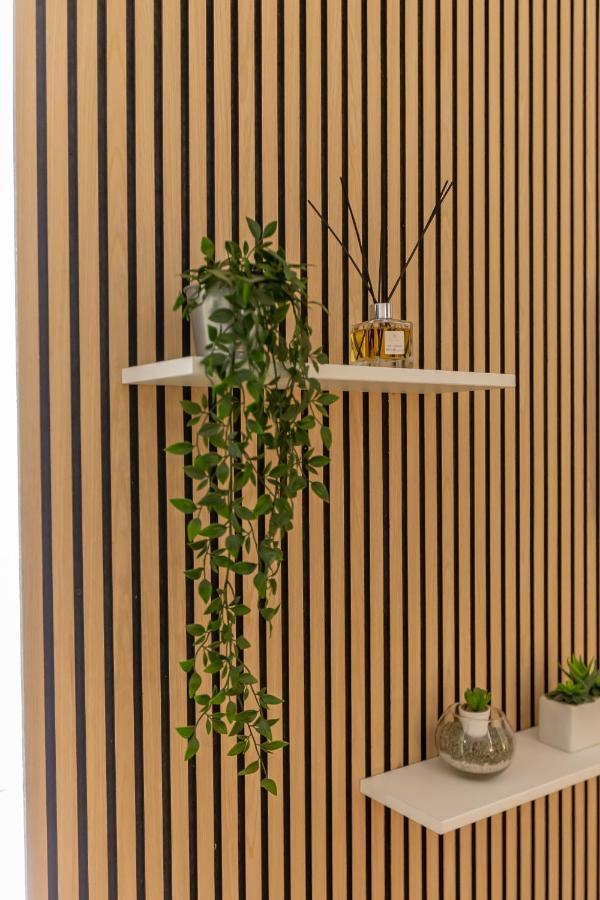 Appartamento Imperium House - Con Giardino Privato, 3 Minuti Da Metro Piazza Bologna, A-c, *